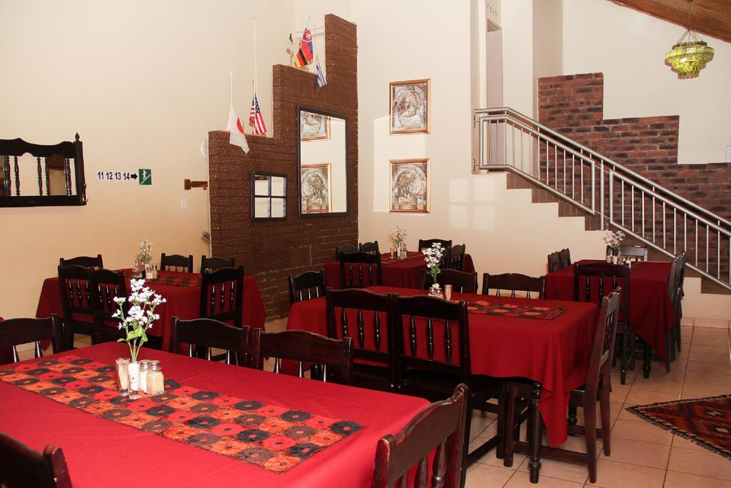 Rustenburg Guesthouse Eksteriør bilde